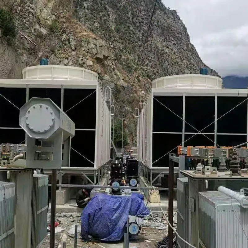 closed cooling system with cooling tower